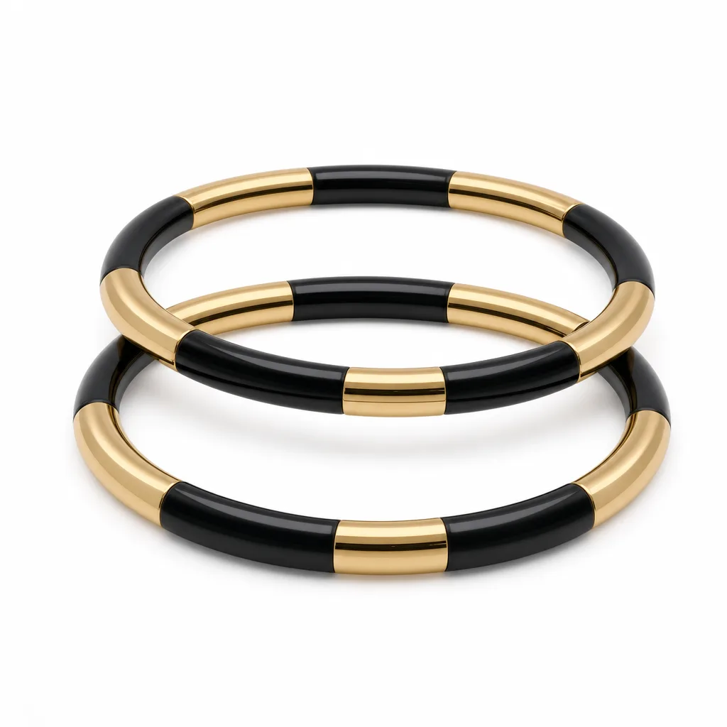Pulseras Tubos Negro & Dorado — SYLVI